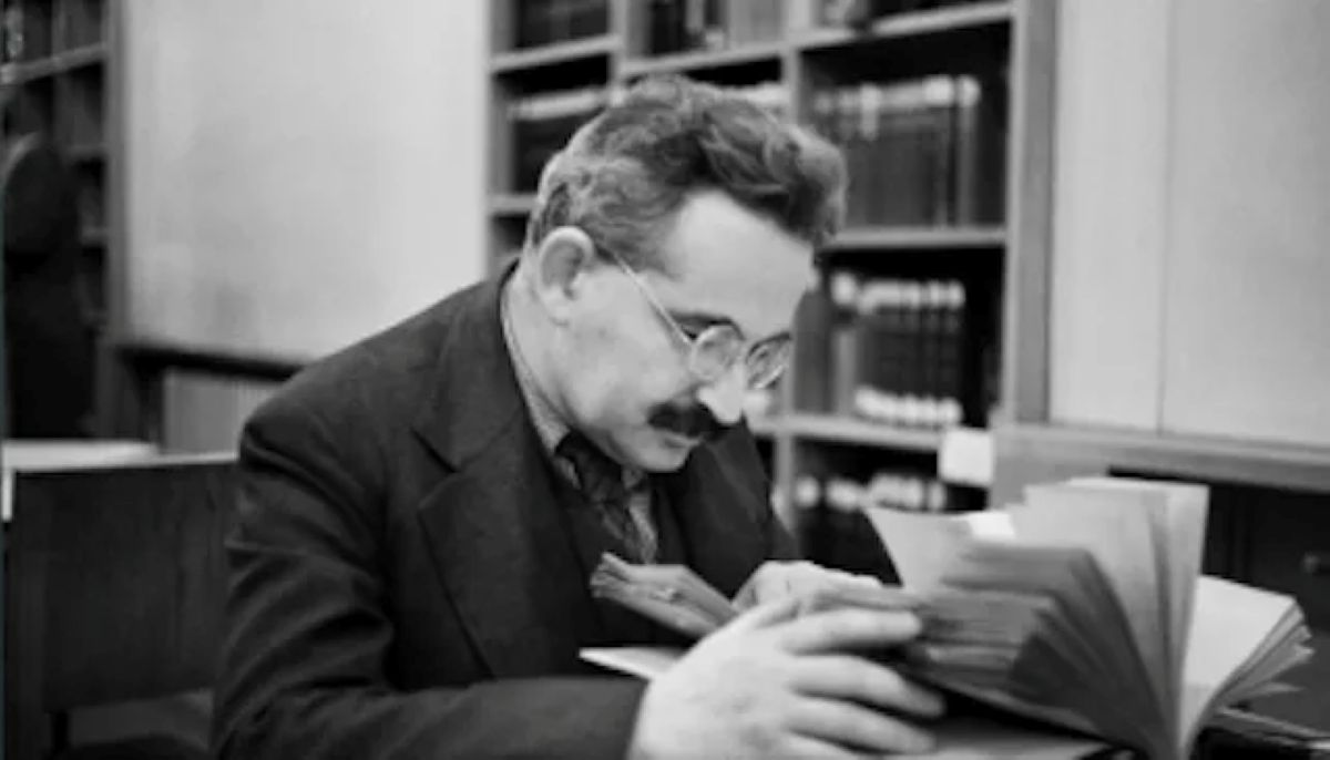 El valor de Walter Benjamin en tiempos de IA y desinformación